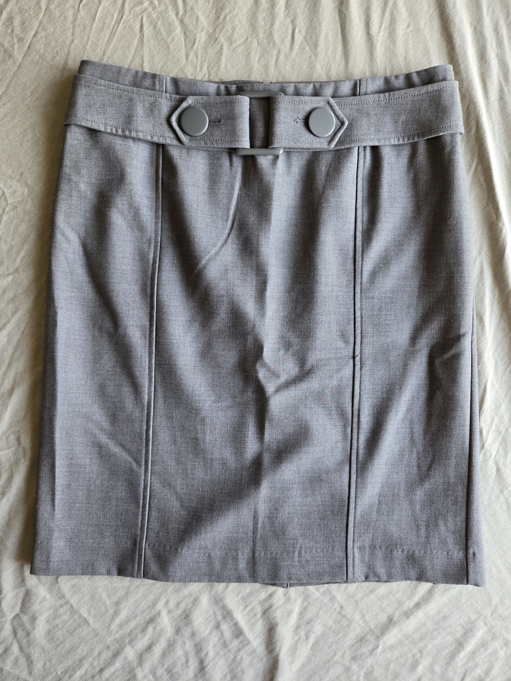 Apt. 9 Light Gray Belted Pencil Skirt with Seam Details - Size 8P